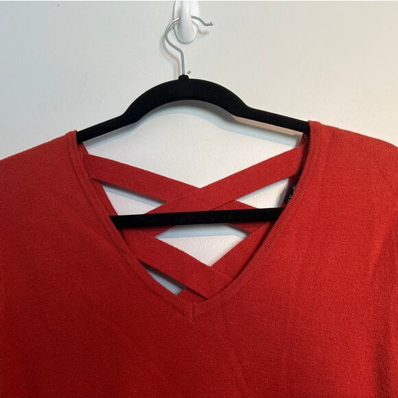 Love Ellie Mia Back Detail Pullover Sweater, Burnt Orange, Women's Medium - Picture 4 of 8